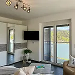 Margarethe Velden am Woerthersee
