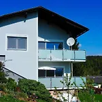 Margarethe Apartment *
