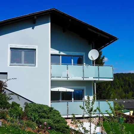 Margarethe Apartment *